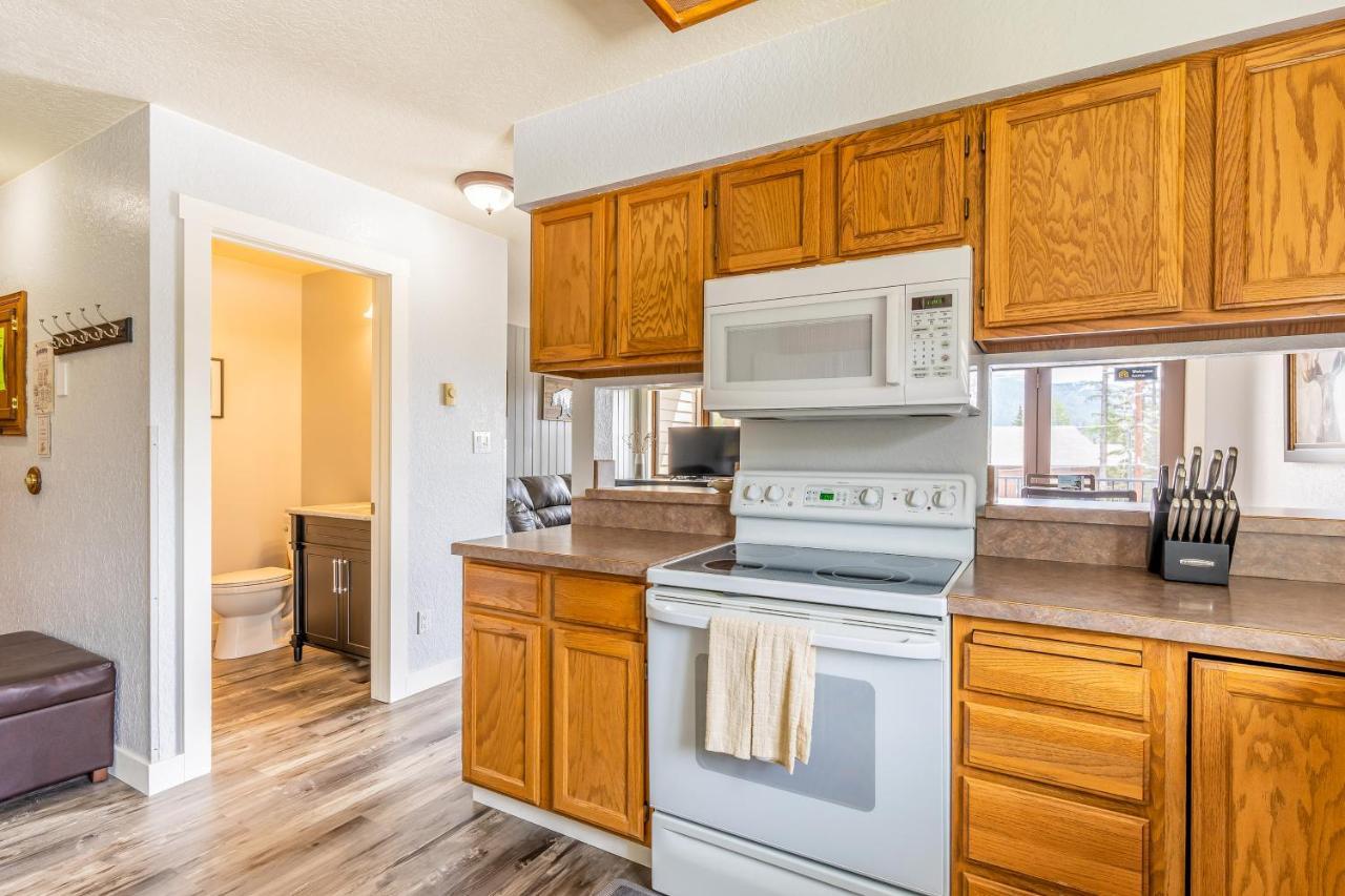 Altitude Adjustment Apartment Whitefish Exterior photo